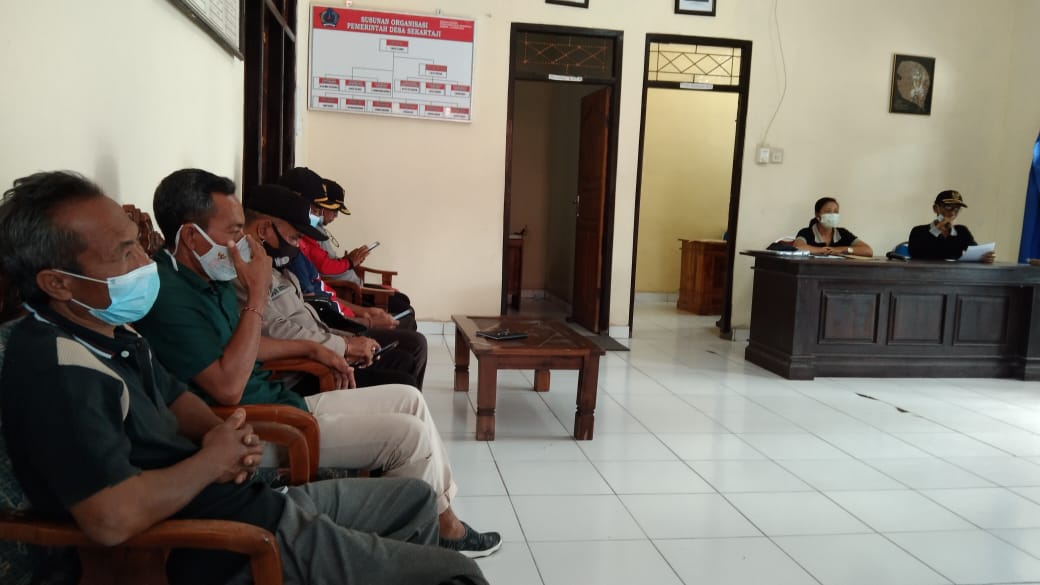 Rapat Klarifikasi Berkas Permohonan Bakal Calon Perbekel Tahun 2021